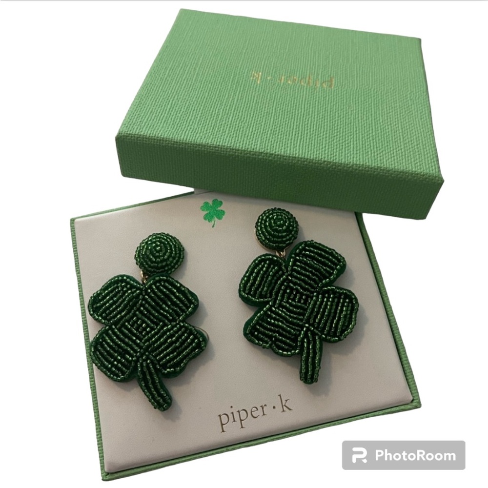 Gorgeous Four Leaf Clover Earrings